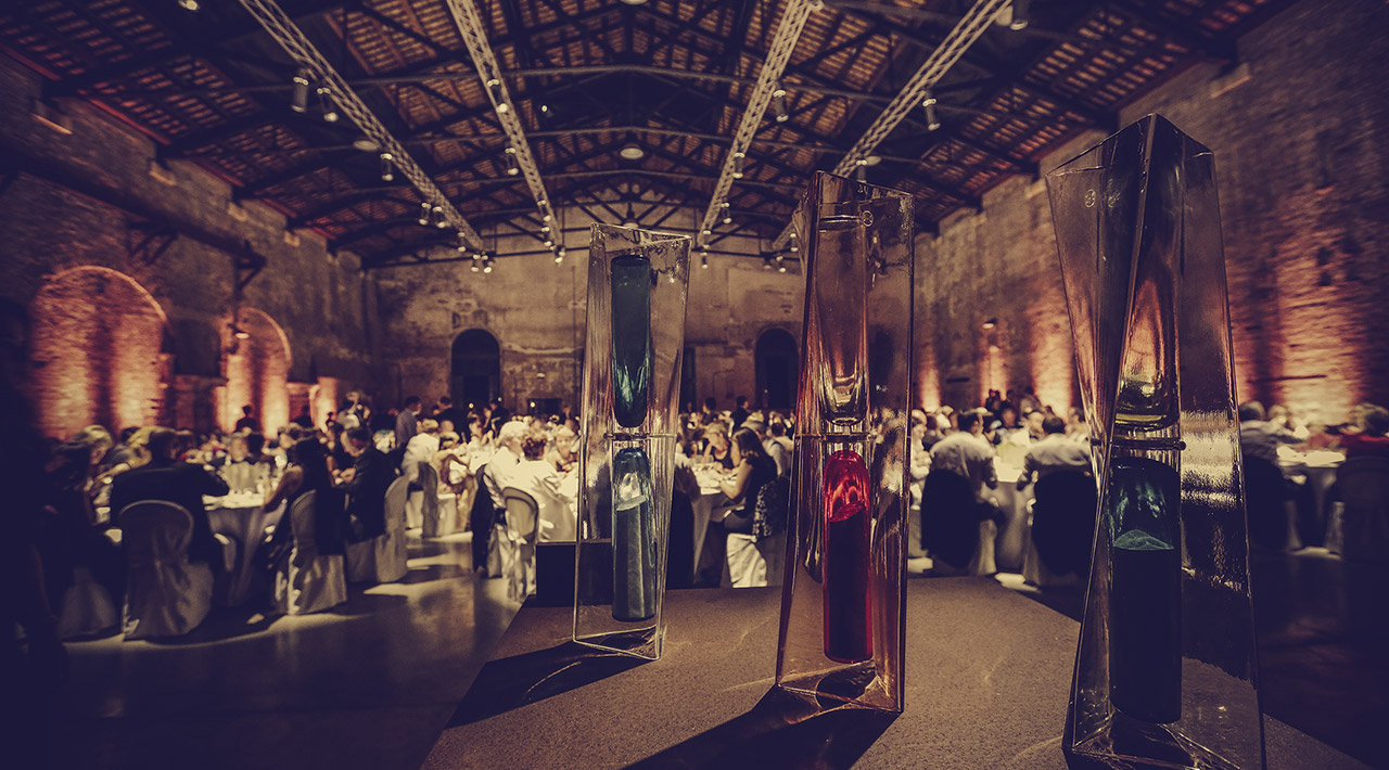 MCY 105 World Premiere