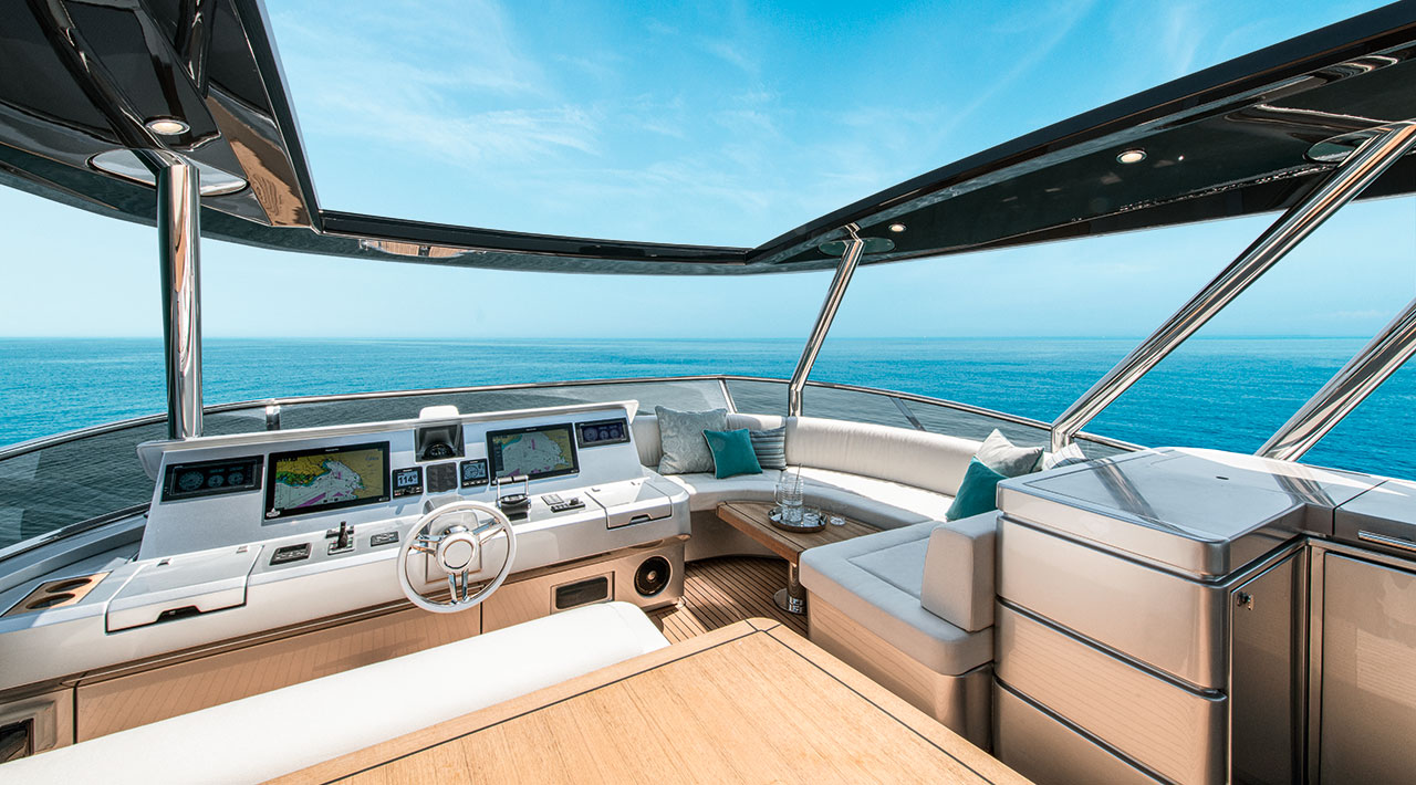 MCY 76 VSION - Exterior